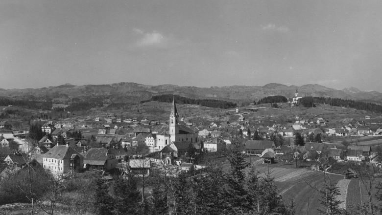 Tičnica in sv. Trojica na razglednici iz časa med 1927 in 1945 (F0038712; Slovenski etnografski muzej)