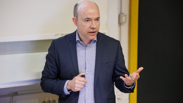 prof. dr. Philipp W. Stockhammer