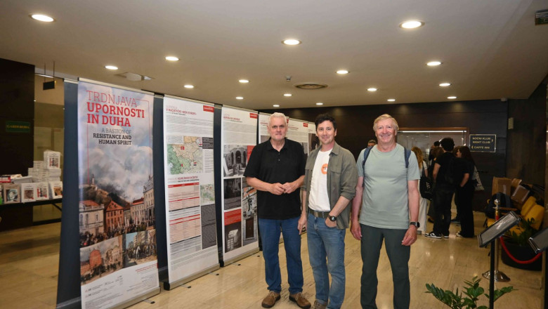 (Od leve proti desni) Božidar Flajšman, Peter Mikša in Božo Repe